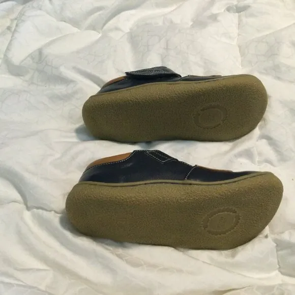 Livie &amp; Luca Elephant Shoes Navy Classic Smooth Leather UNISEX Kid's Size 12 NEW