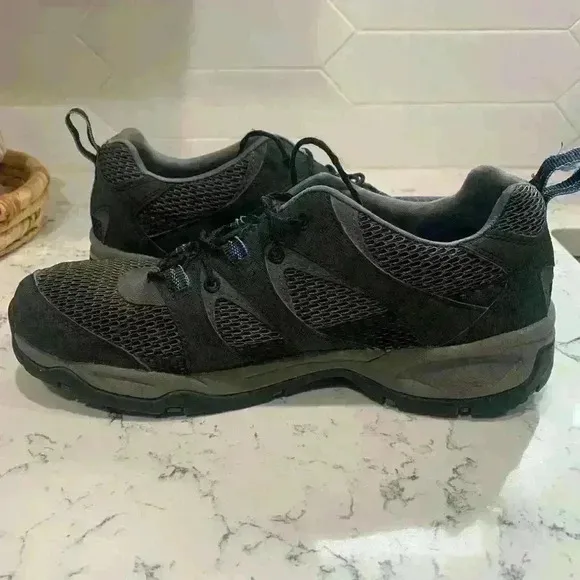LL Bean Trail Men’s  Shoes Size 10