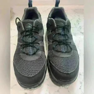 LL Bean Trail Men’s  Shoes Size 10