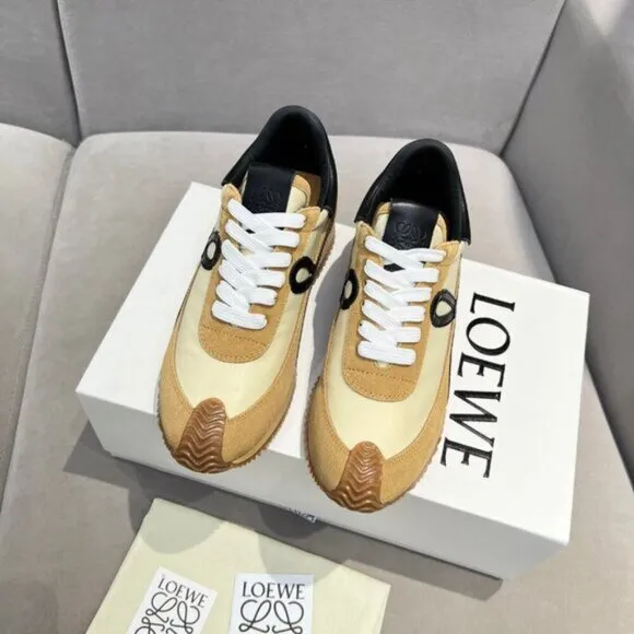 Loewe Flow Runner Sneakers shoes