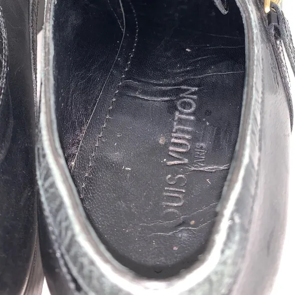 LOUIS VUITTON Black Leather Men's Oxfords Lace Up