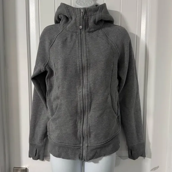 LULULEMON Women’s Scuba Full Zip Hoodie 8 pre and post workout sleeves tight fit