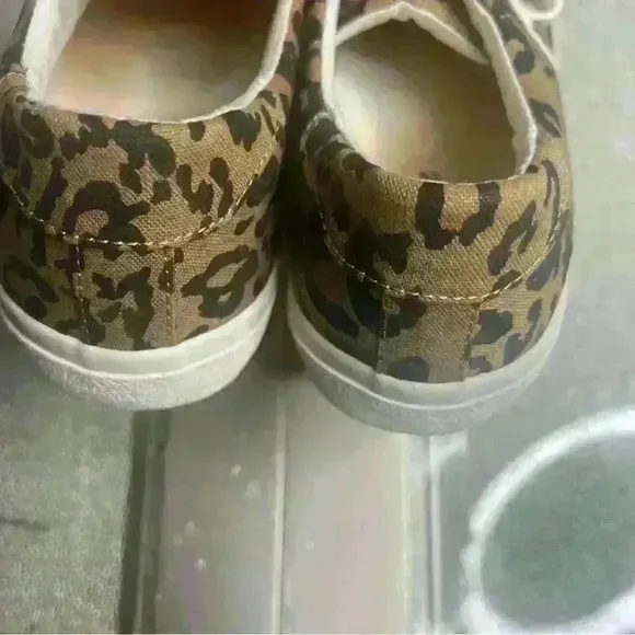 Madewell Sidewalk Low Top Leopard Cheetah Print  Sneaker Shoes