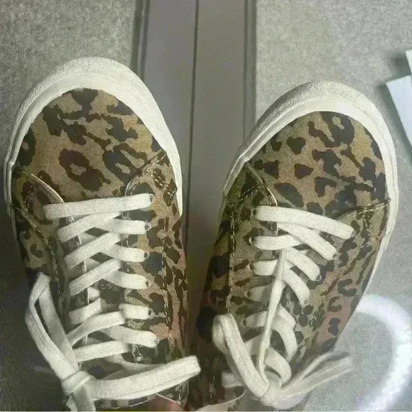 Madewell Sidewalk Low Top Leopard Cheetah Print  Sneaker Shoes