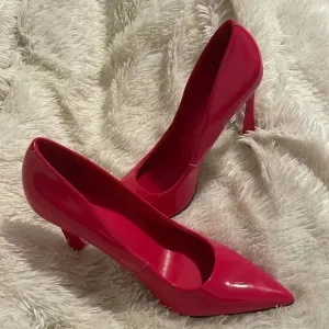 Marc Fisher beautiful shoes pink for women’s