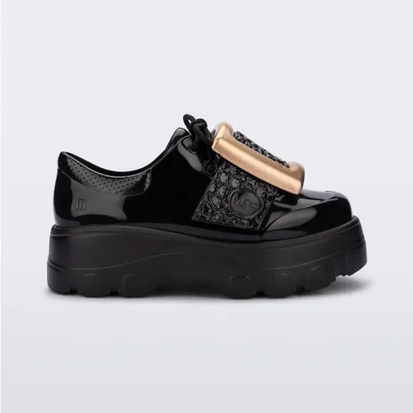 MELISSA   VIKTOR &amp; ROLF Buckle Up Kick Off Size 10