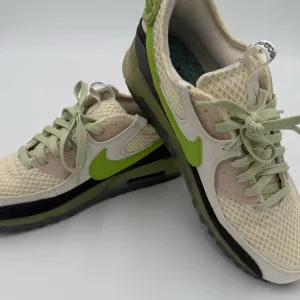 Men’s 11.5 Nike Air Max 90 Terrascape Shoes &quot;Vivid Green&quot; Phantom DM0033-001