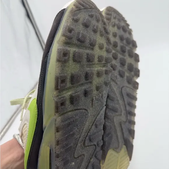 Men’s 11.5 Nike Air Max 90 Terrascape Shoes &quot;Vivid Green&quot; Phantom DM0033-001