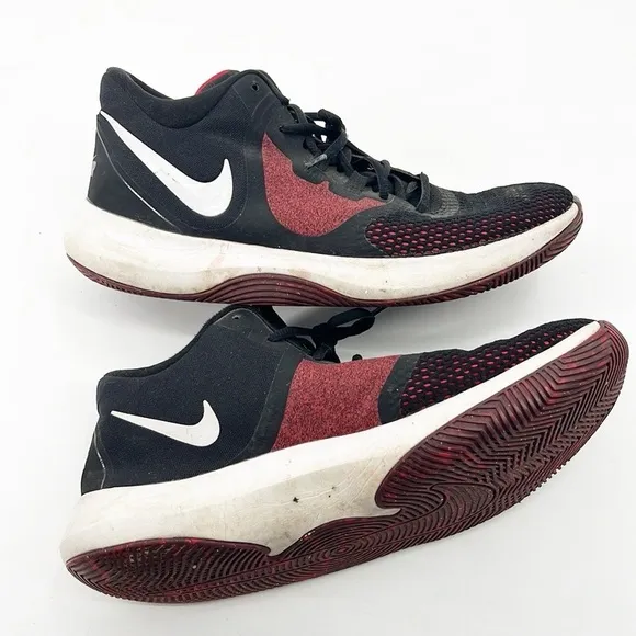 Men’s 13 Nike Air Precision Basketball Shoes size 11 University Red