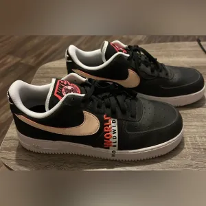 Men’s Air Force Worldwide Nike shoes - size 11