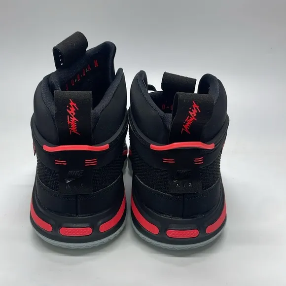 Men’s Air Jordan XXXVI Black/Red CZ2650-001 NWOB