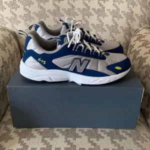 Men’s Barely Used New Balance 615 Grey Blue White size 9.5 shoes with box
