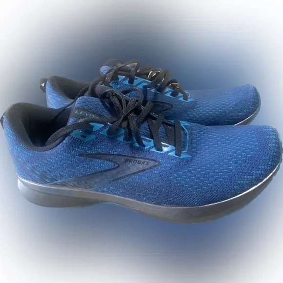 Men’s Brooks Levitate Athletic Shoes Blue Size 10.5