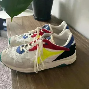 Men’s diadora shoes size 12