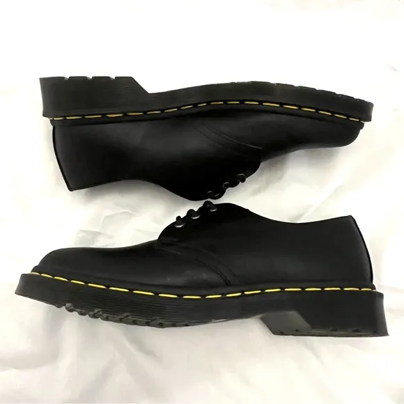 Men’s Dr. Martens Unisex Adult Oxford Shoes sz M8