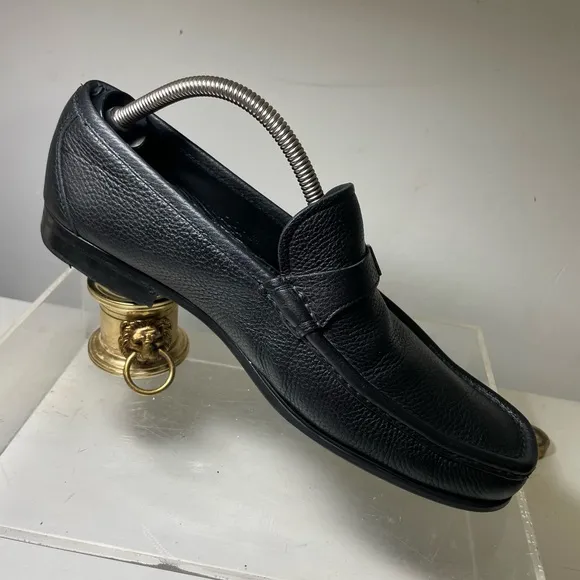 Men's Ferragamo shoes leather Salvatore ferragamo  loafer sz 9.5 made in italy