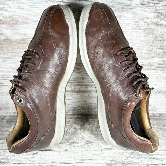 Men’s Footjoy FJ Versaluxe Spikeless Brown Leather Golf Shoes Sz 9M.