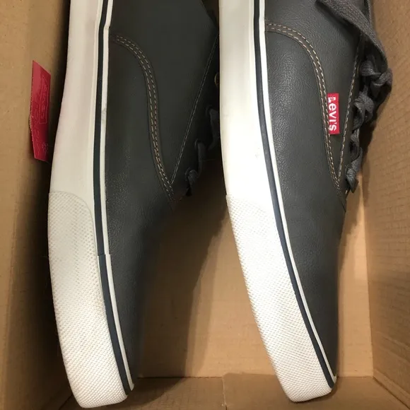 Men’s Levi’s shoes size 12