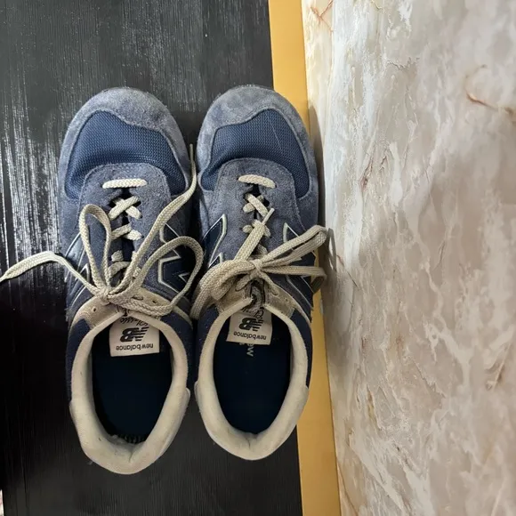 Men’s New Balance 574s‎ size 11
