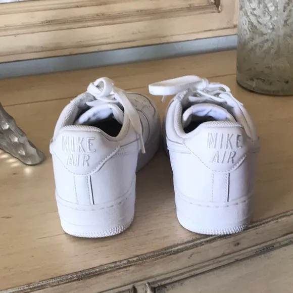 Men’s Nike Air Force 1 low men’s casual shoes