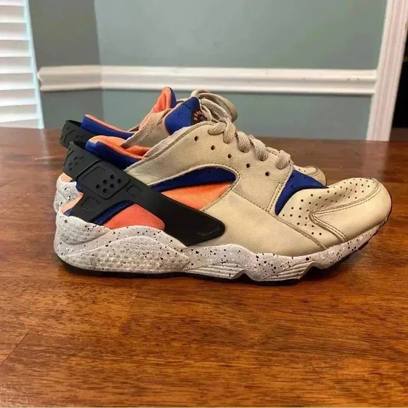 Men’s Nike Air Huarache Shoes Mowabb Blue Orange Tan size 9.5