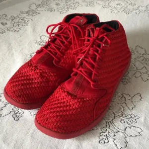 Men's Nike Air Jordan Eclipse Chukka Shoes in Gym Red and Black Colorway. Sz. 11