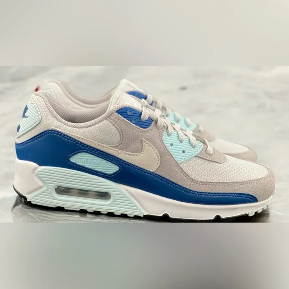 Men’s Nike Air Max 90 'Glacier Blue' Size 10