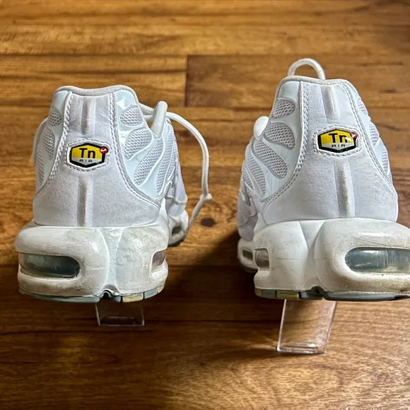 Men’s Nike Air Max Plus White Tennis Shoes • Size 12 • Good Condition No Box