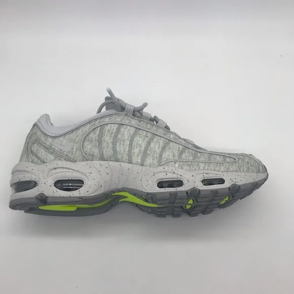 Men’s Nike Air Max Tailwind IV 4 SP Gray shoes