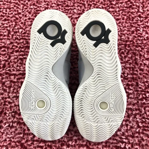 Men’s Nike KD Trey VI Shoes