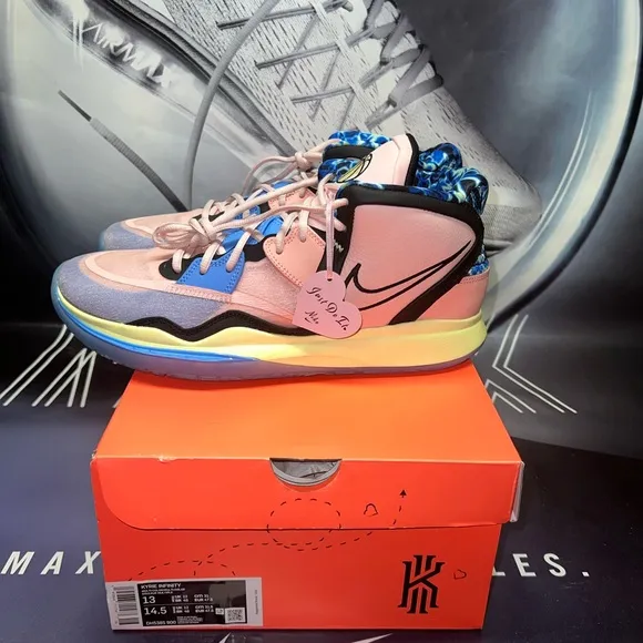 Men’s Nike Kyrie Infinity Valentine’s Day Basketball Shoes