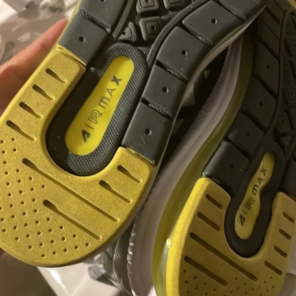 Men’s Nike shoes size 11.5