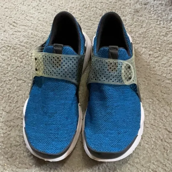 Men’s NIKE shoes