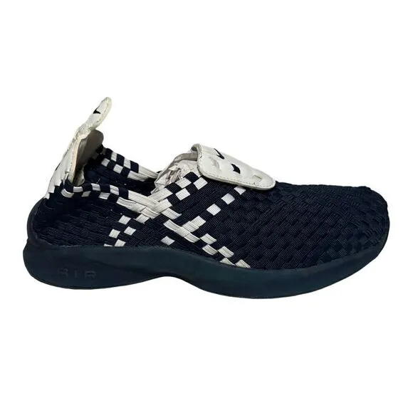 Men’s Nike woven athletic shoes size 9 blue/white