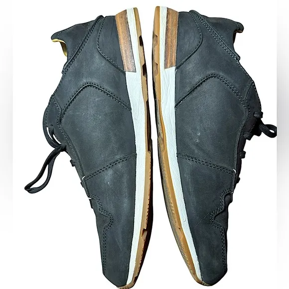 Men's OluKai Huaka'i Li Black Nubuck Size 9.5
