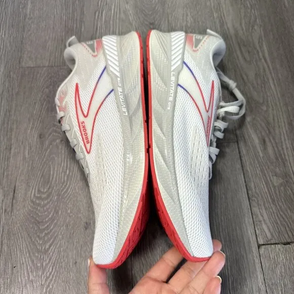 Men’s SAMPLE Brooks Levitate GTS 6 Off Gray Running Shoes Size 9 NEW