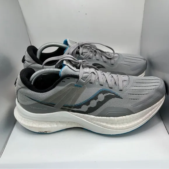Men’s Saucony Tempus Running Shoes Size 9