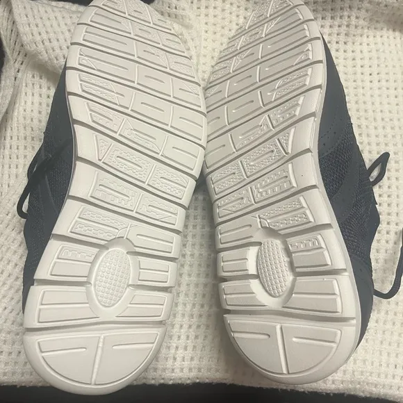 Men’s shoes size 43
