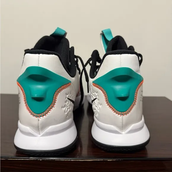 Men’s Size 12 Nike Lebron Witness 5 Shoes White Clear Jade CQ9380-100 Basketball