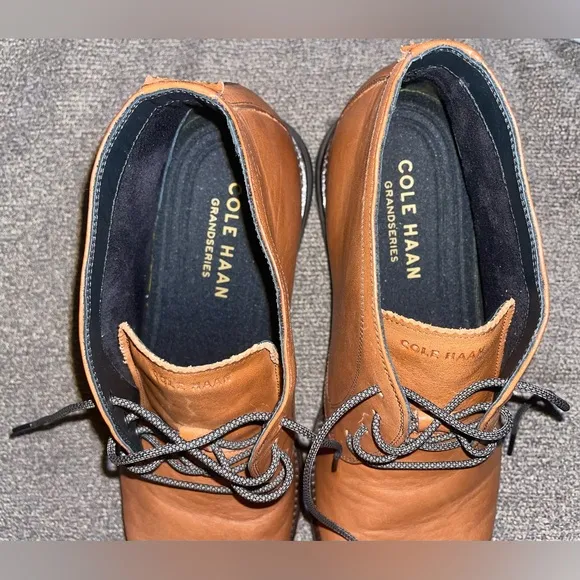 Men’s Size 9.5 Cole Haan Shoes