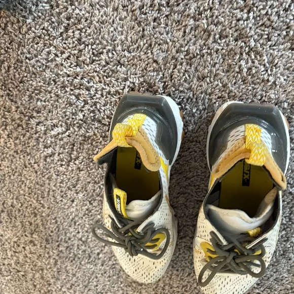 Men’s White and Yellow Nike Sneakers