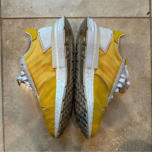 Men’s Adidas ZX 500 RM shoes in yellow.