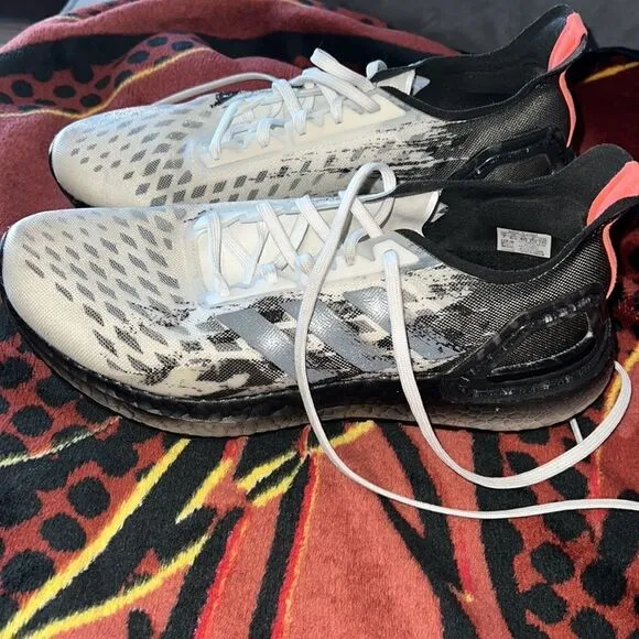 Men’s Adidas Tennis Shoes