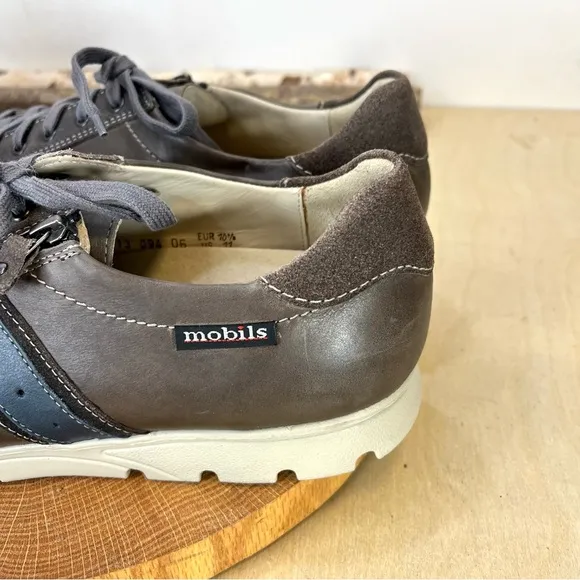 Mephisto | Kristof Leather Zippered Sneaker Taupe/Grey Size 10.5