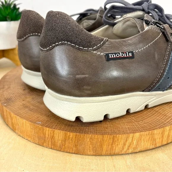 Mephisto | Kristof Leather Zippered Sneaker Taupe/Grey Size 10.5