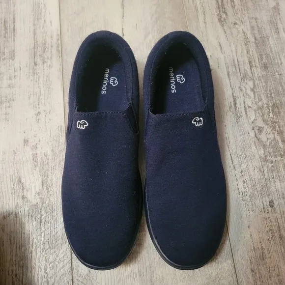 Merinos Women's Wool Loafers in Navy Size 8