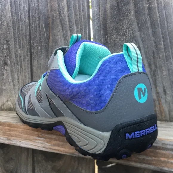 Merrell girls hiking shoes Trail chaser