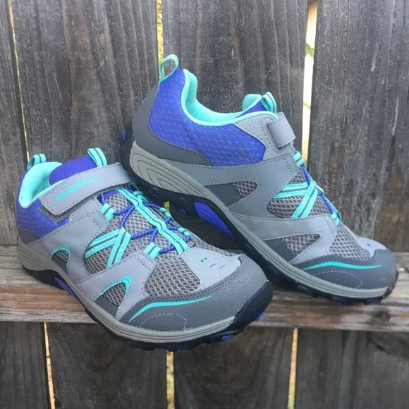 Merrell girls hiking shoes Trail chaser