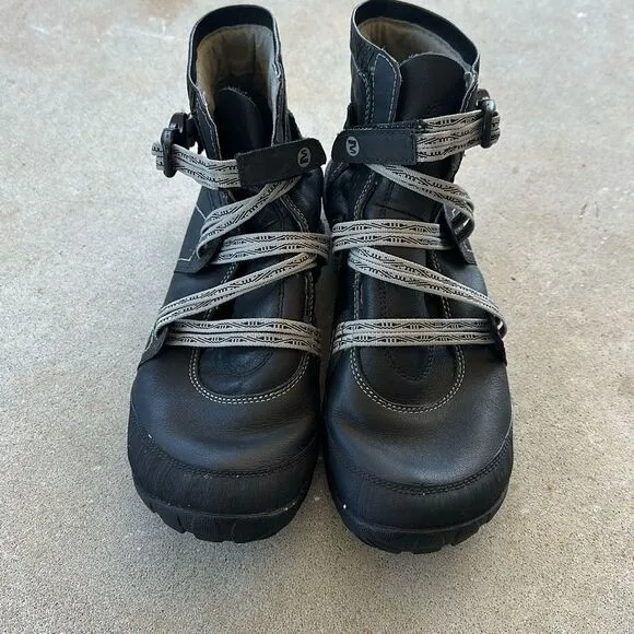 Merrell Power Play Glove Shoes Women’s Size 8