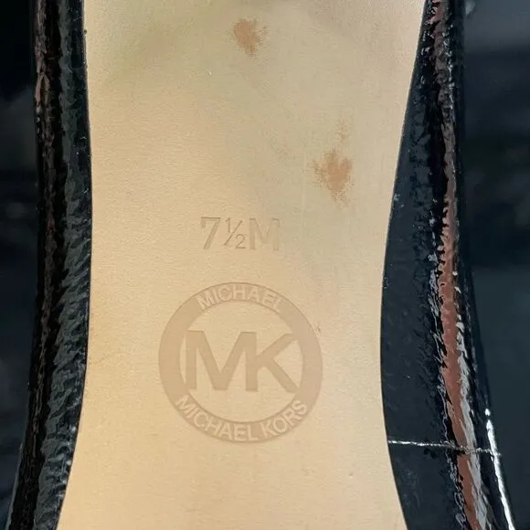Michael Kors Michael Monogram Black Patent Leather Pumps Logo Silver Buckle 7.5M